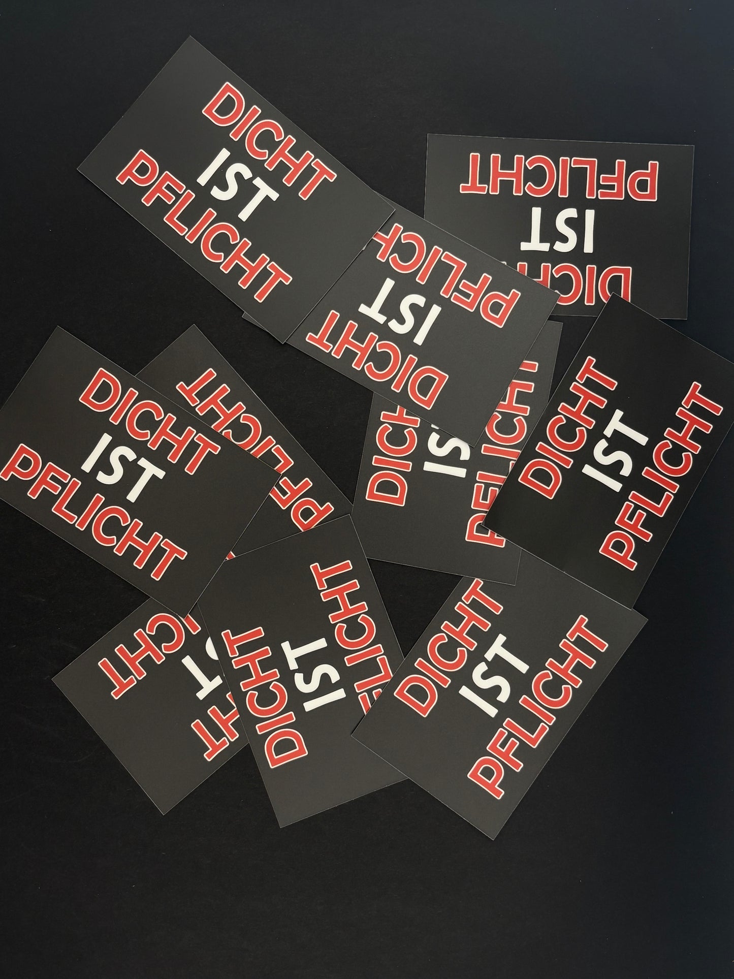 Sticker "Dicht ist Pflicht"