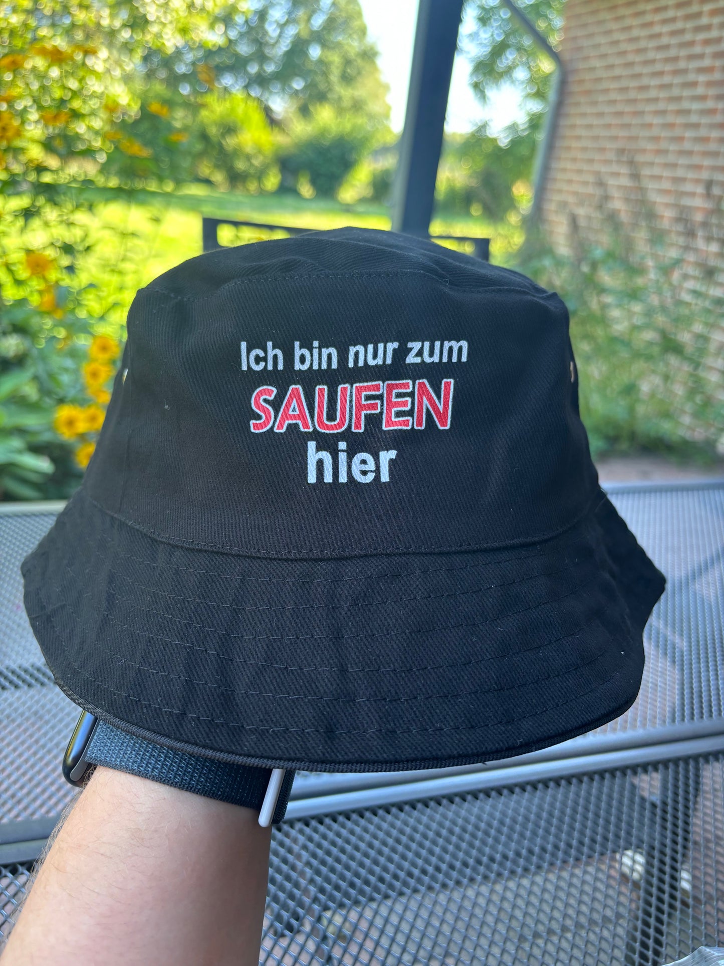 Fischerhut "Ich bin nur zum Saufen hier"