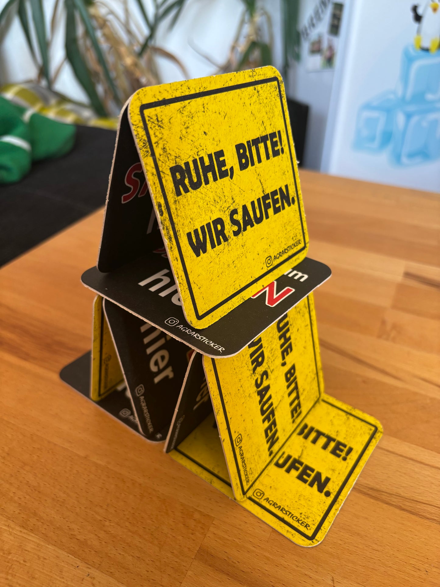 Bierdeckel "Ich bin nur zum Saufen hier"